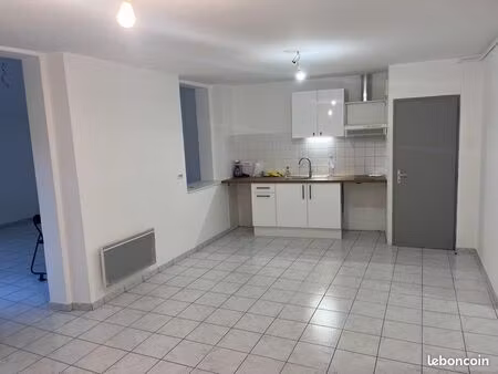 t3 de 78 m2 avec jardin