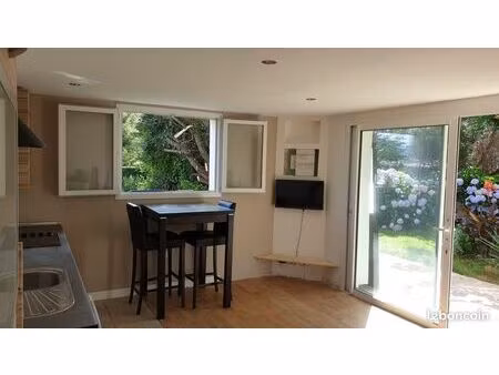 location t2 meublé tout équipé disponible début mars jusque début juillet 2026