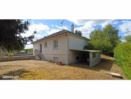 pavillon avec terrain