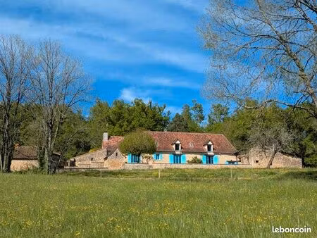 ferme 10 pièces 288 m²