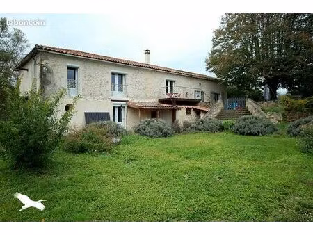 longère 7 pièces 157 m²