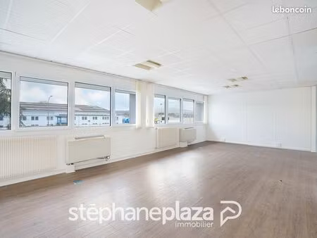 bureaux 46 m² macon