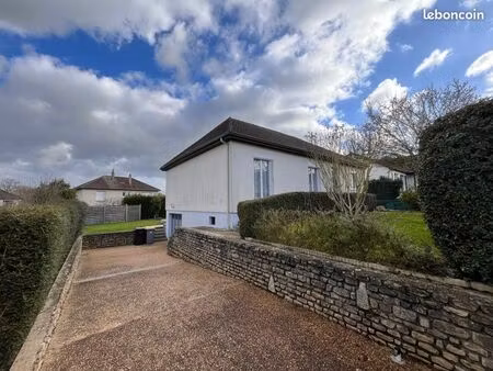 maison 4 pièces – 93 m² – grand sous-sol – jardin sans vis-à-vis – saint-germain-du-corbéi