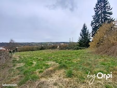 terrain 1 800 m² saint eloy les mines