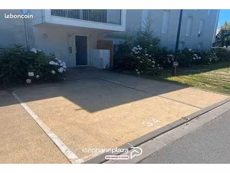 parking/box bois guillaume