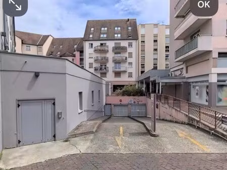 garage box fermé colmar