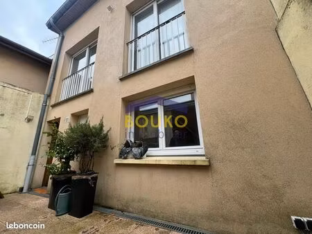 maison de ville 4 pièces 90 m²