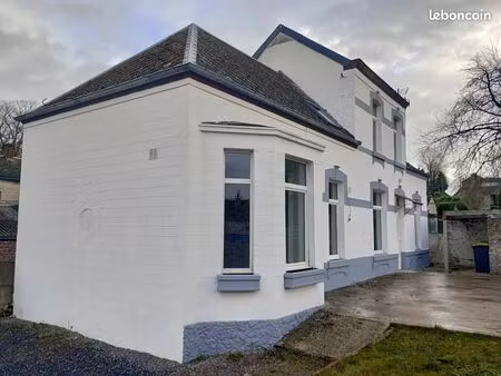 maison 6 pièces 83 m²