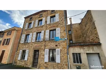 maison 6 pièces 93 m²