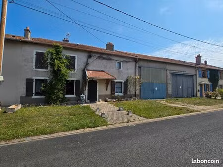 maison de village 4 pièces 70 m²