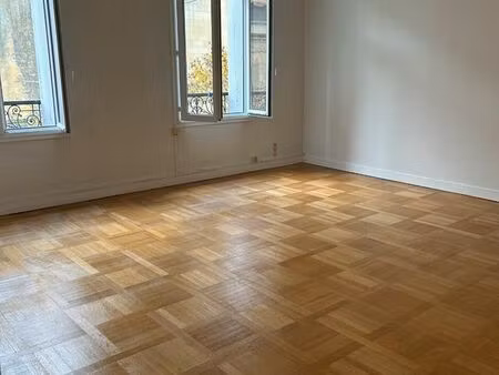 t4 rénové et lumineux