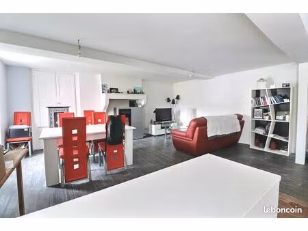 maison de village 2 pièces 67 m²