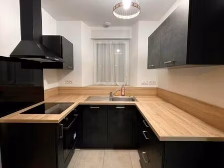 location maison plouvara