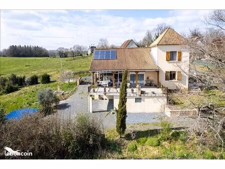 maison 6 pièces 150 m²