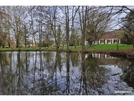 propriété 7 pièces 174 m²