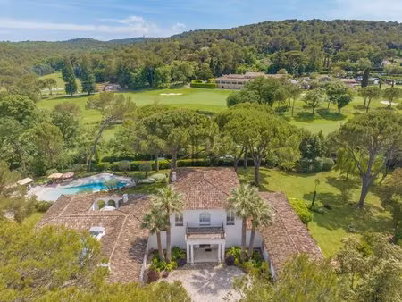 mougins – villa avec piscine lagon  piscine intérieure et tennis
