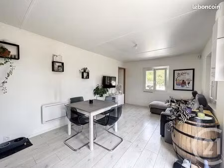 maison 2 pièces 32 m²