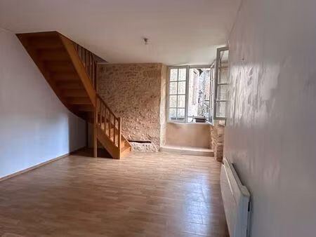 location 48m2 à l'année