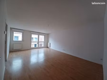appartement 3 pièces 70 m²