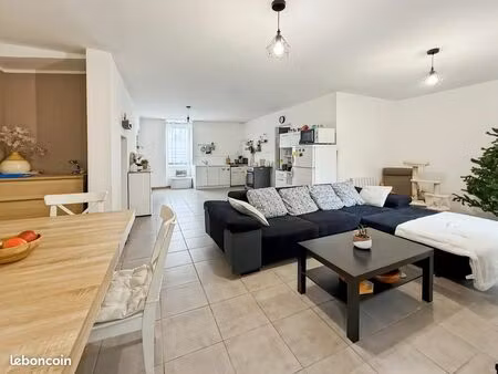 appartement 5 pièces 96 m²