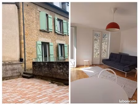 à louer sarlat centre : appartement 3 pièces meublé. terrasse