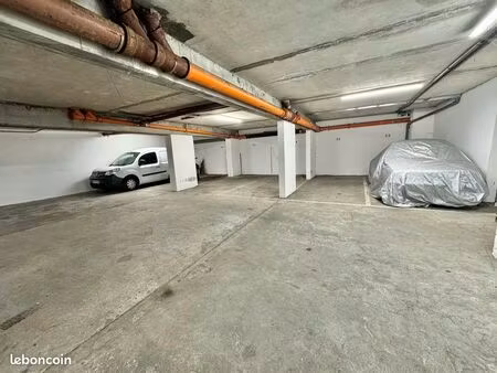 placé de parking ?️ sous-sol - hyper centre ville