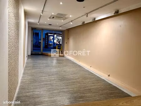 local commercial 53 m² chaumont