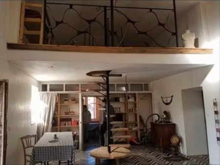 vente petit corps de ferme dans hameau