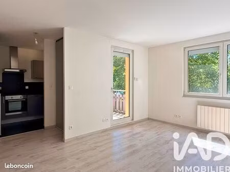 appartement 3 pièces 53 m²