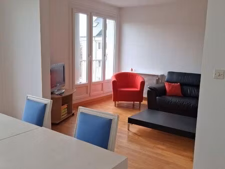 appartement 5 pièces 75 m²