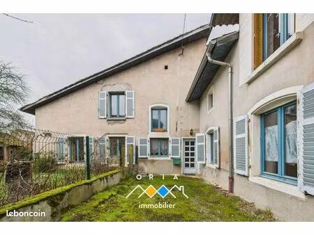 maison 7 pièces 174 m²