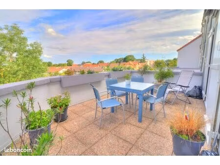 duplex meublé 45 m2 + grande terrasse- petite résidence calme-ludres (15 min de nancy  10 