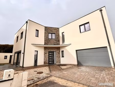 maison 6 pièces 130 m²