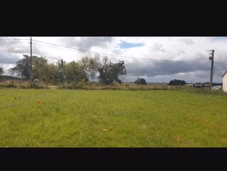 terrain plat à construire