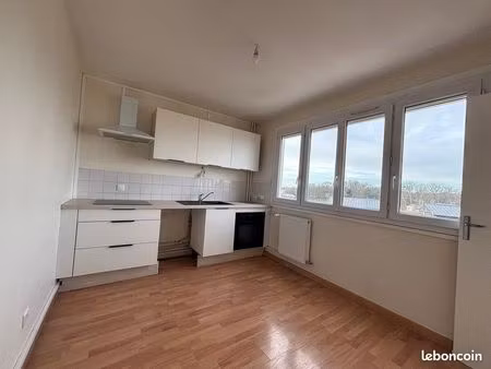 appartement 4 pièces 76 m²