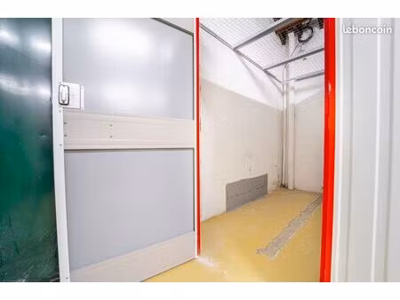 garage/box 6 m² pommeret