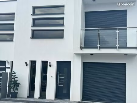 maison 5 pièces 104 m²