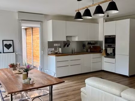 maison de ville 4 chambres quartier monconseil