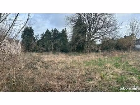 terrain 1046 m² la gacilly