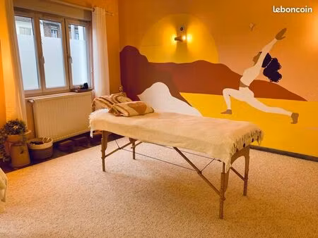 cabinet - pièce de soin lumineuse au centre thaddée – écosystème bien-être