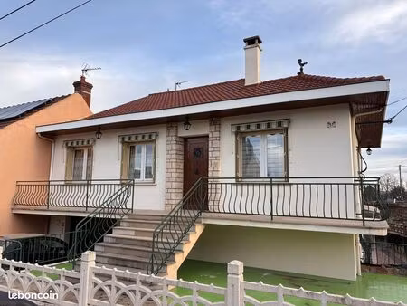 chalet 6 pièces 203 m²