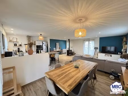 maison 6 pièces 140 m²