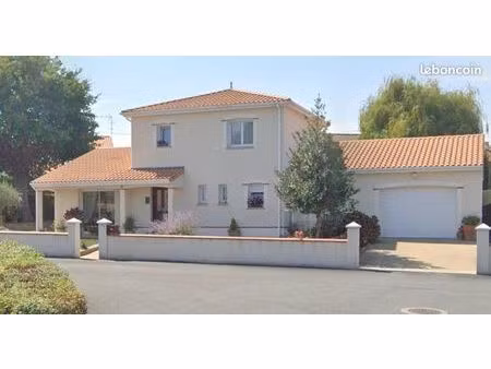 maison 7 pièces 130 m²