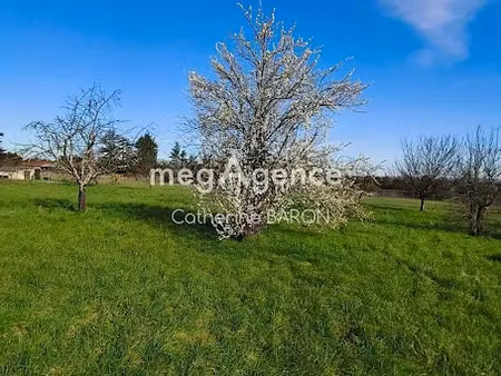 vente terrain 760 m² à cognac (16100)  48 000 €