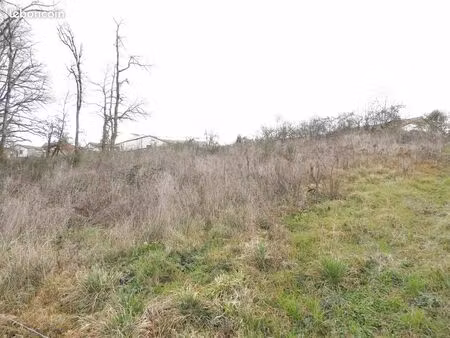 terrain 1045 m² pradines