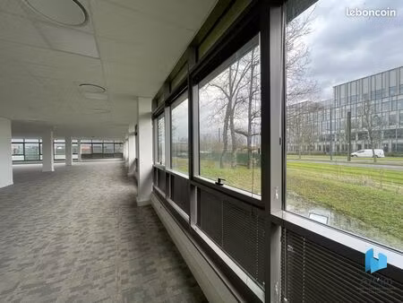 bureaux 357 m² le mans