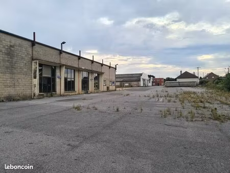 local d'activité - entrepôt à noyers-saint-martin