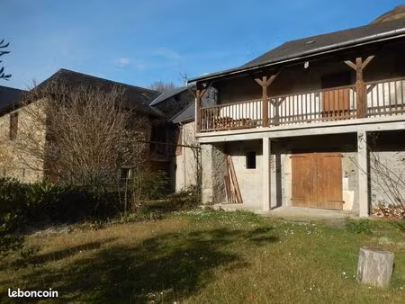 maison 10 pièces 156 m²