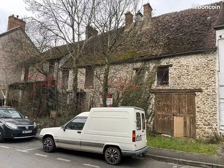 grande surface à aménager pour investisseur