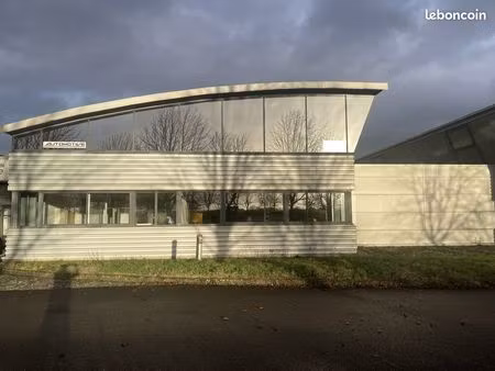 local 500 m² le mans